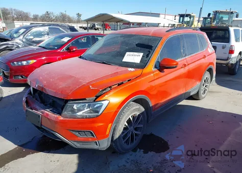 2019 Volkswagen Tiguan 2.0T Se/2.0T Sel/2.0T Sel R-Line/2.0T Sel R-Line Black z USA, uszkodzony, nr VIN 3VV3B7AX0KM131104